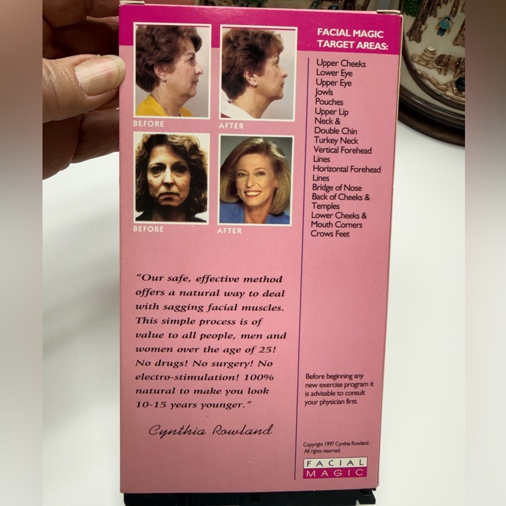 Facial Magic Anti-Aging Program - Picture 2 of 3